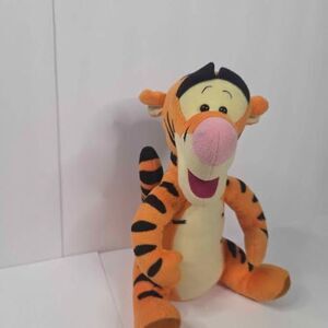Vintage 1999 Disney Interactive Chat Pal Tigger - Moves & Talks